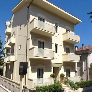 https://residence-caterina.emilia-romagnahotels.net