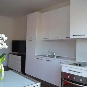 https://residence-empire-cattolica.emilia-romagnahotels.net